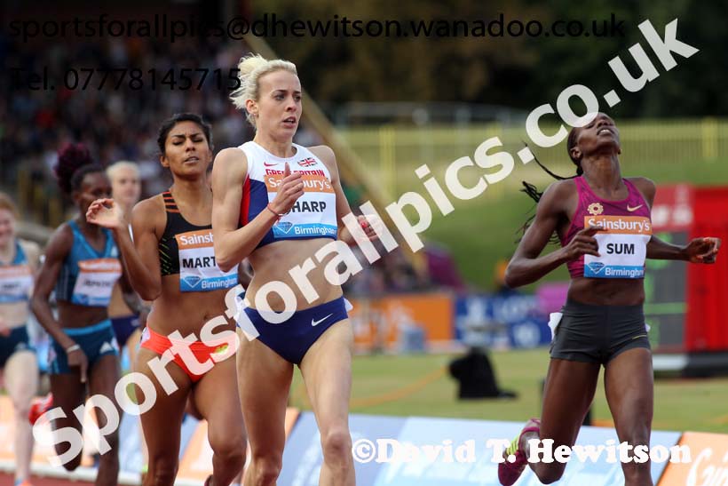 Lynsey Sharp winning the 800 metres at the Sainsbury's Birmingham Grand Prix. Photos: David T. Hewitson/Sports for All Pics